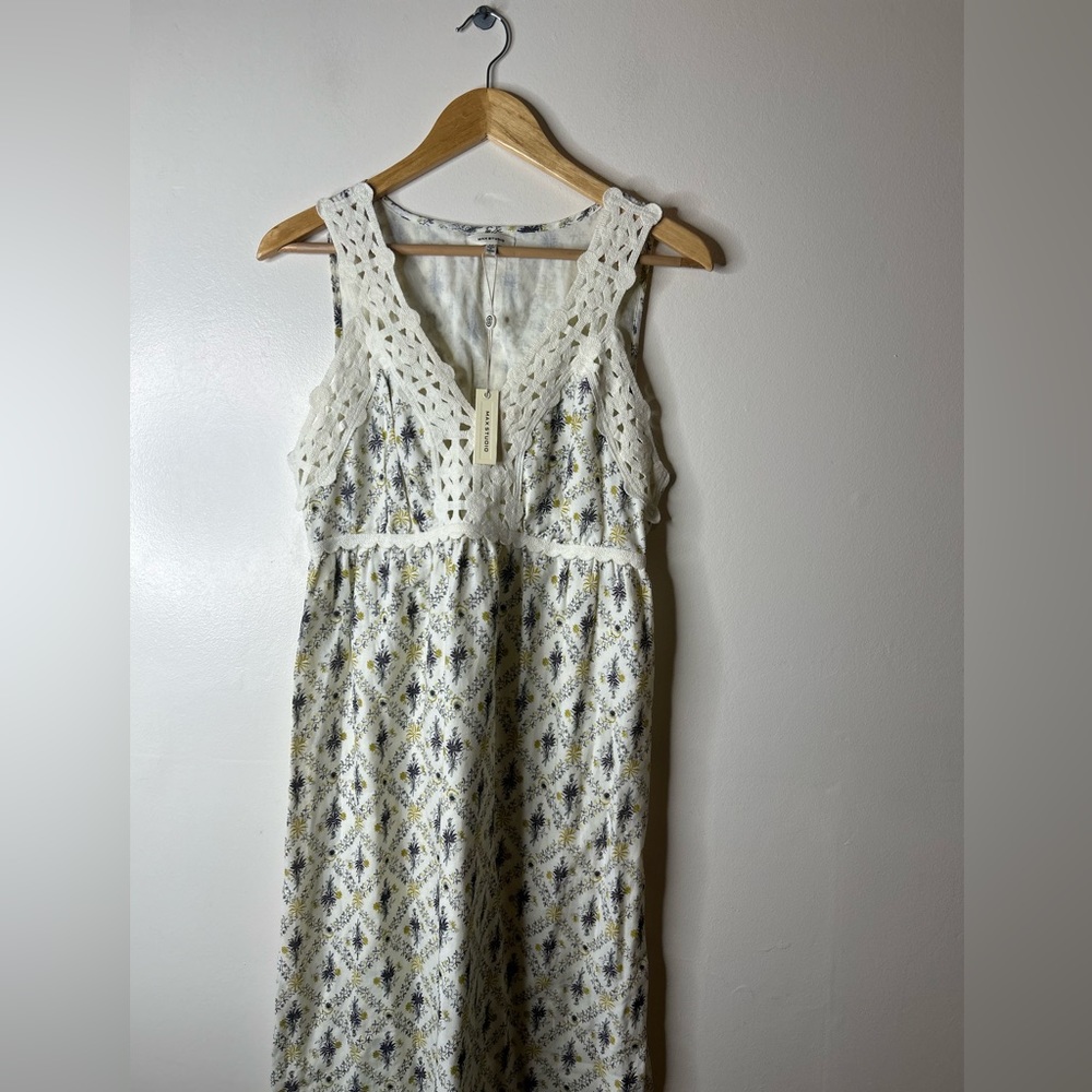 Max Studio Ivory Floral Maxi Dress - Picture 4 of 9